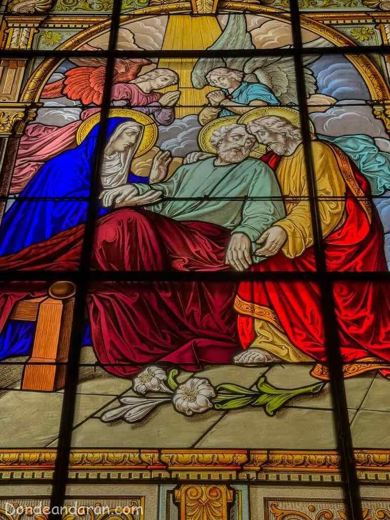 Vidriera de la Catedral de San José de Costa Rica.