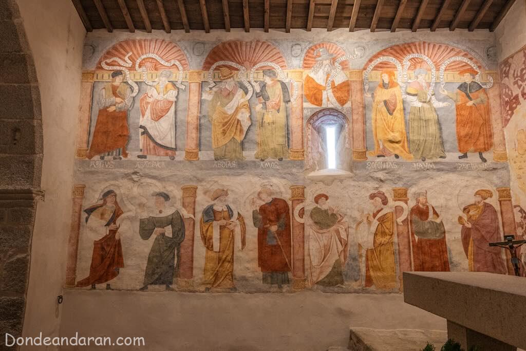 Muro norte de la ermita de Nuestra señora de Fernandiel.