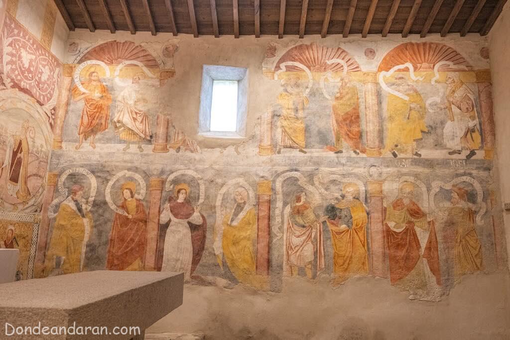 Muro sur de la Ermita de Nuestra señora de Fernandiel.