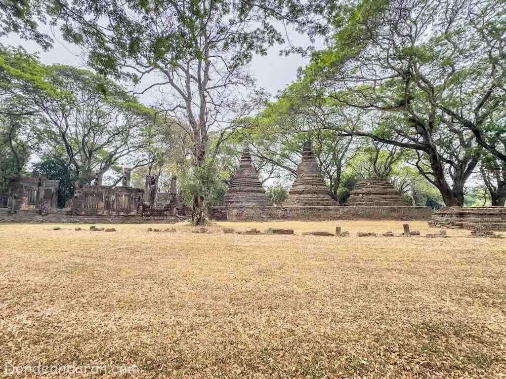 Wat Khok Singkharam, Si Satchanalai.