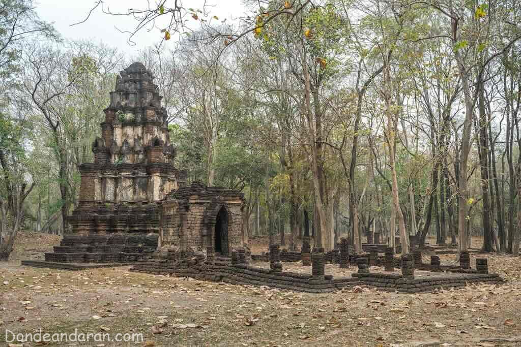 Wat Lak Muang, Si Satchanalai.
