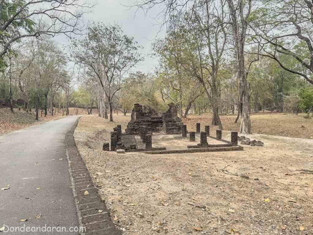 Wat Whan Noi, Si Satchanalai.