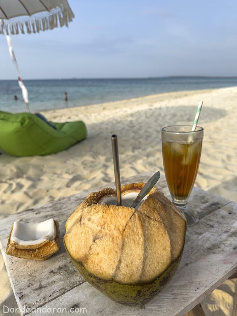 En Sunset Beach, Karimunjawa.