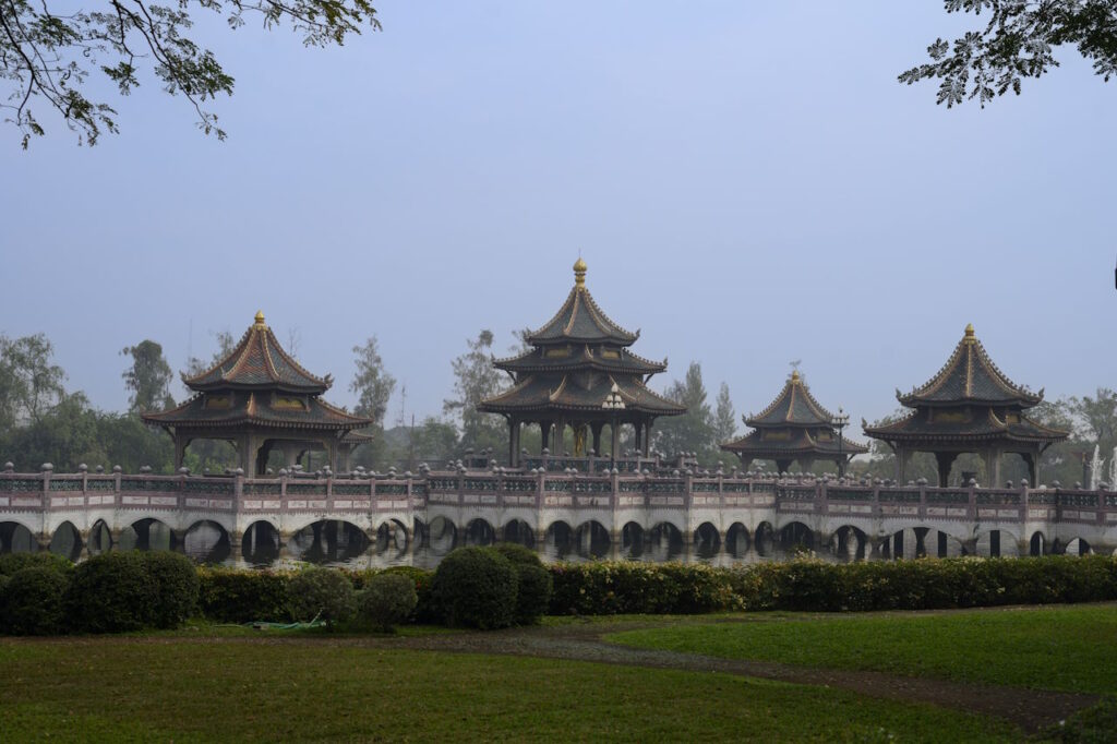 El Puente de los Pabellones