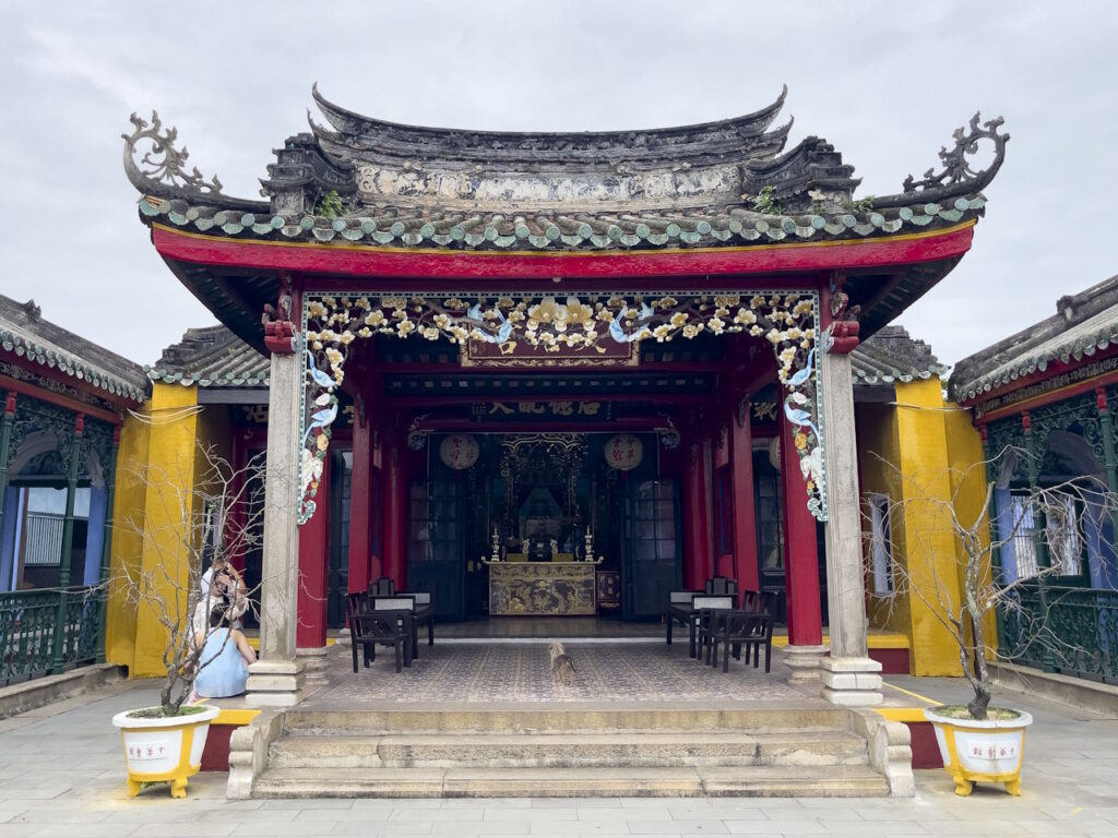 Salón de Asamblea Trung Hoa