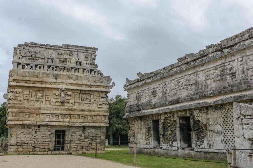 Anexo este de La Casa de las Monjas. Chichén Itzá.