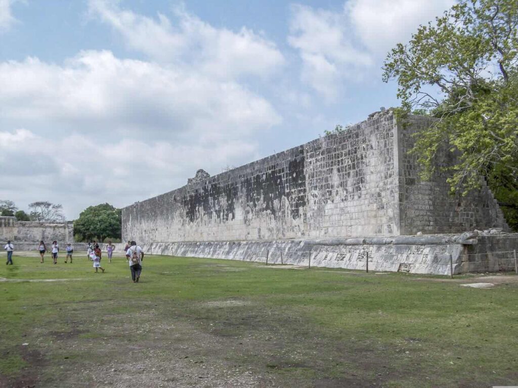 El Juego de Pelota. Chichén Itzá.