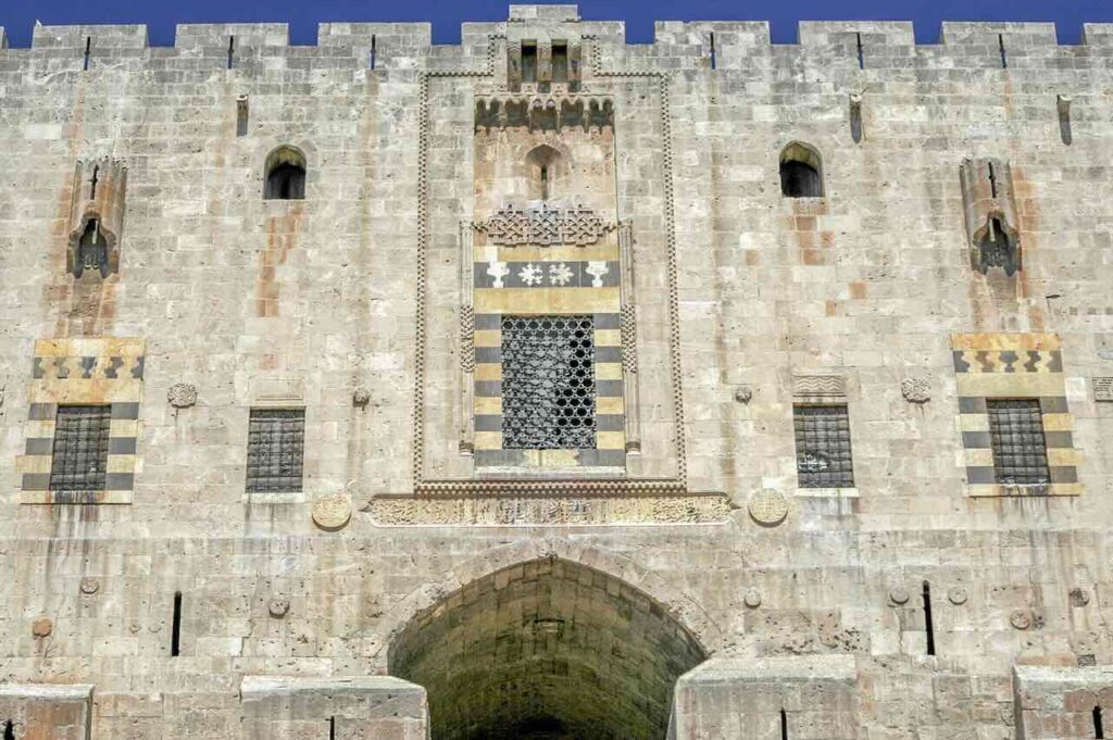 Torreón de la Ciudadela de Alepo. Siria.