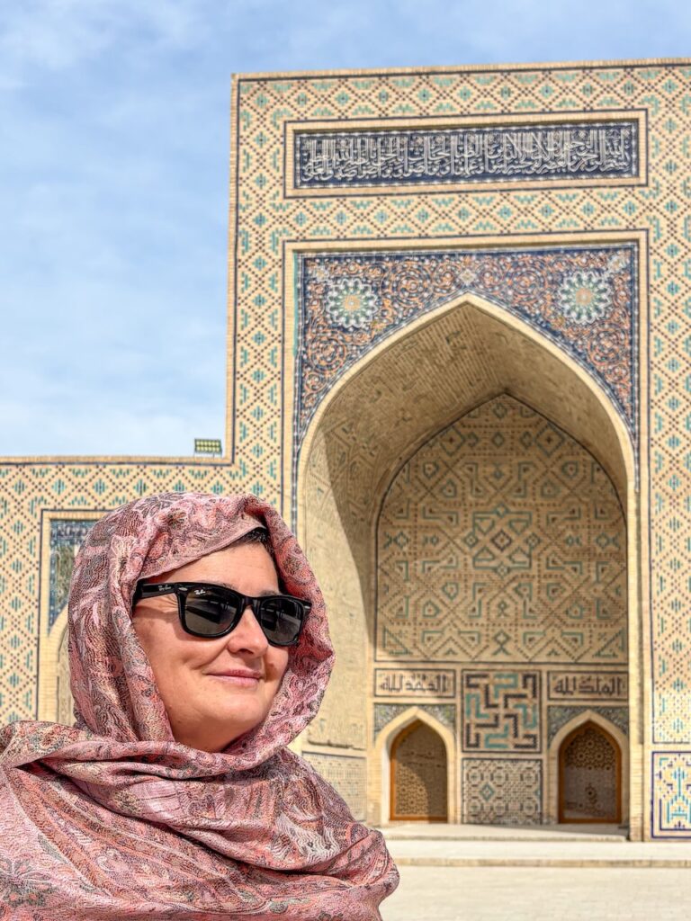 Madrasa Mir-i-Arab, Bujará.