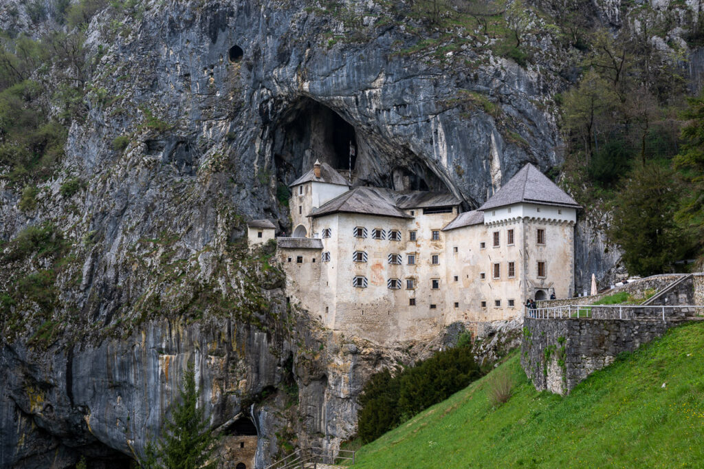 Castillo de Predjama