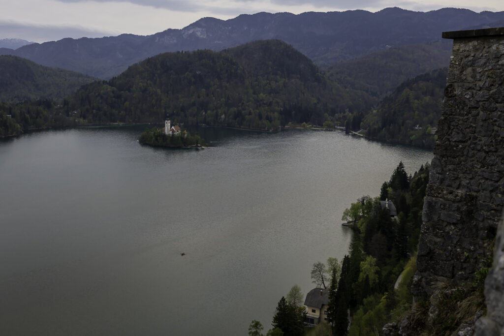 Vistas del lago Bled desde el castillo