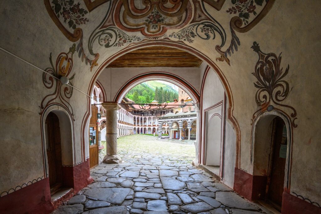 Puerta Dupnitsa. Monasterio de Rila.