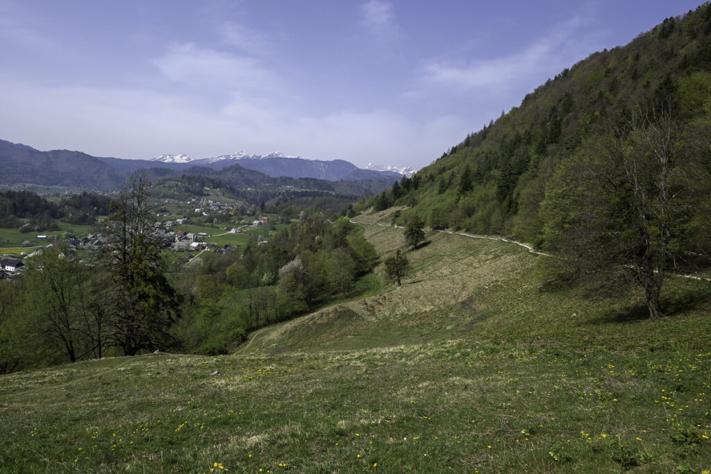Paseo con vistas al valle